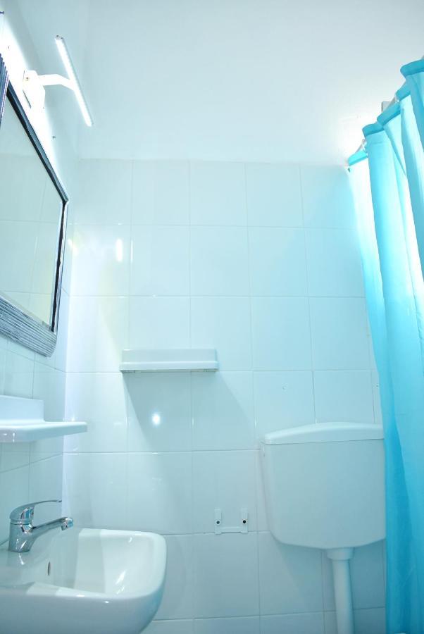 Martinos Studios, Merihas Port Китнос Экстерьер фото